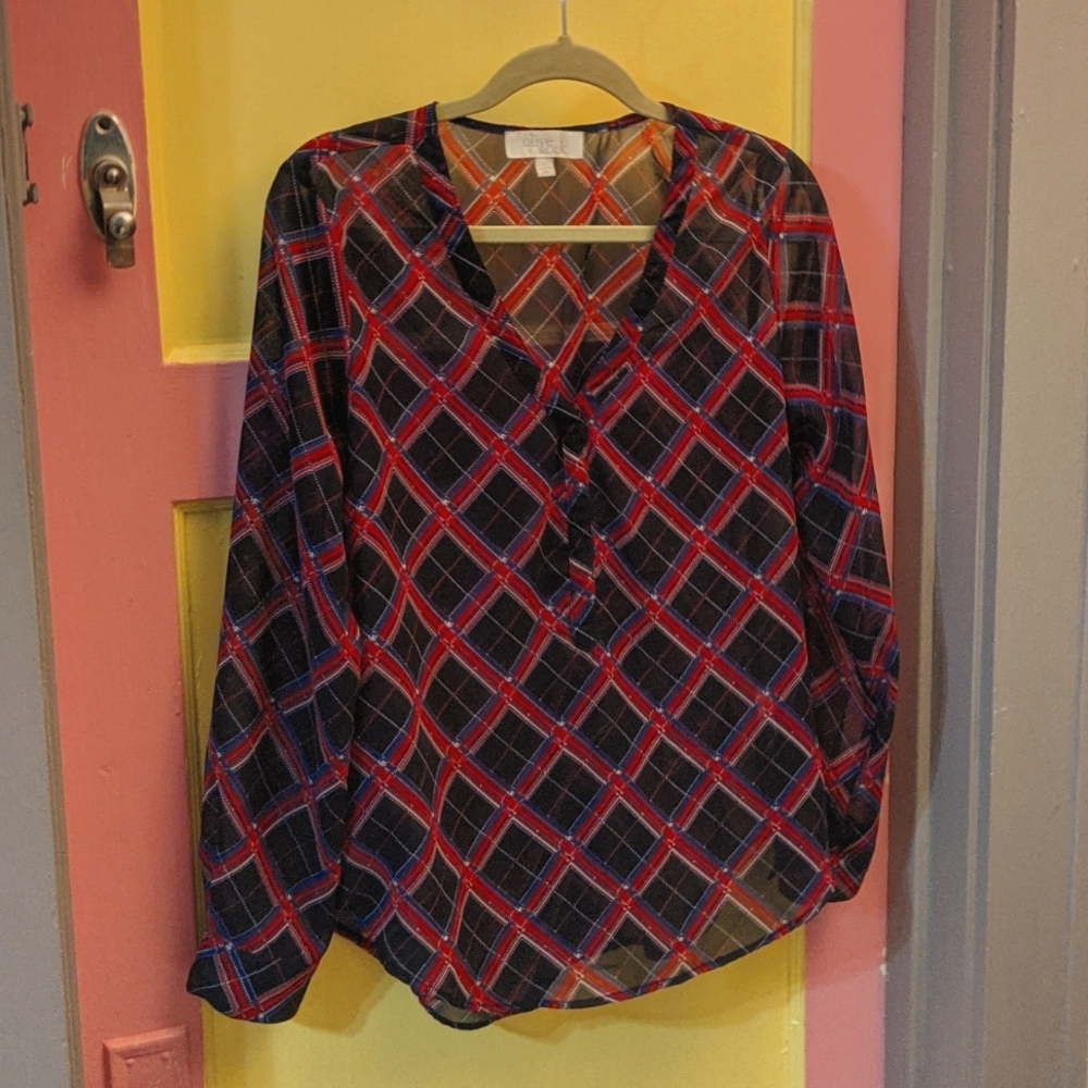 Sheer, flowy, navy blue geometric patterned olive & oak blouse